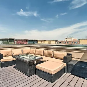 Abode With Rooftop Deck And Views Denver