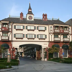 Szálloda Camelot &
