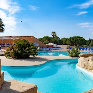https://camping-sunissim-parc-saint-james-oasis-village-5.fr-provencehotel.com